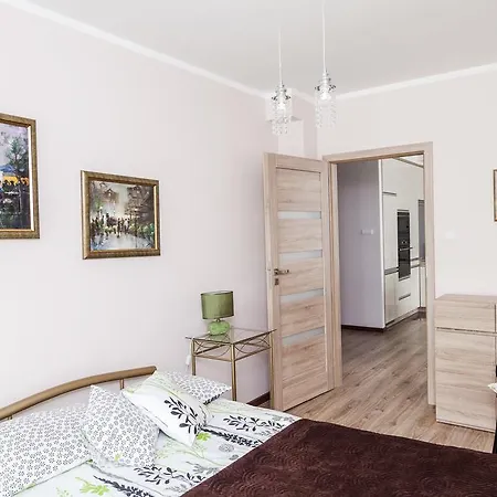 Mazurska Dama - Sloneczny Apartament Lötzen Exterior foto